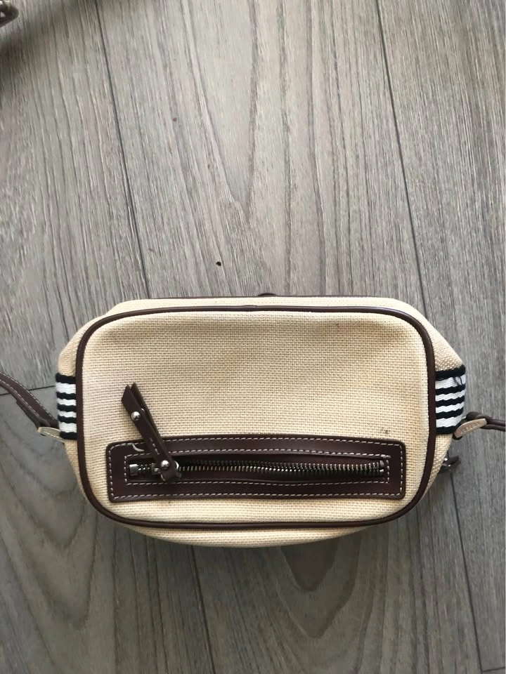 Vintage Tennie Weenie Cross Body Bag. Gold bear era. Great shape - photo 4