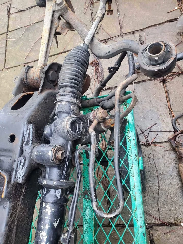 2001-2005 Lexus IS300 Parts - photo 2