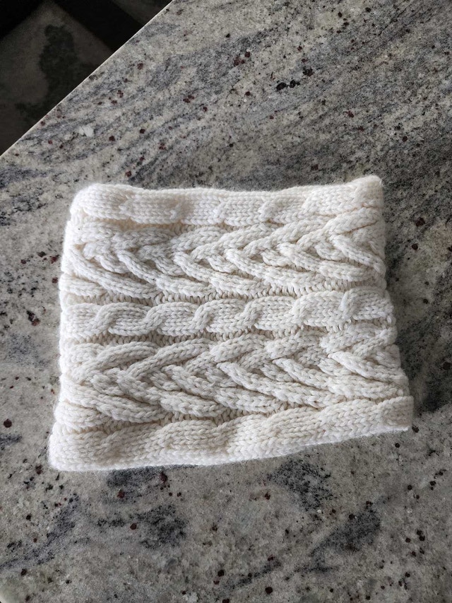 Youth to Adult One Size Fits All Neck Warmer Cable Knit - photo 3