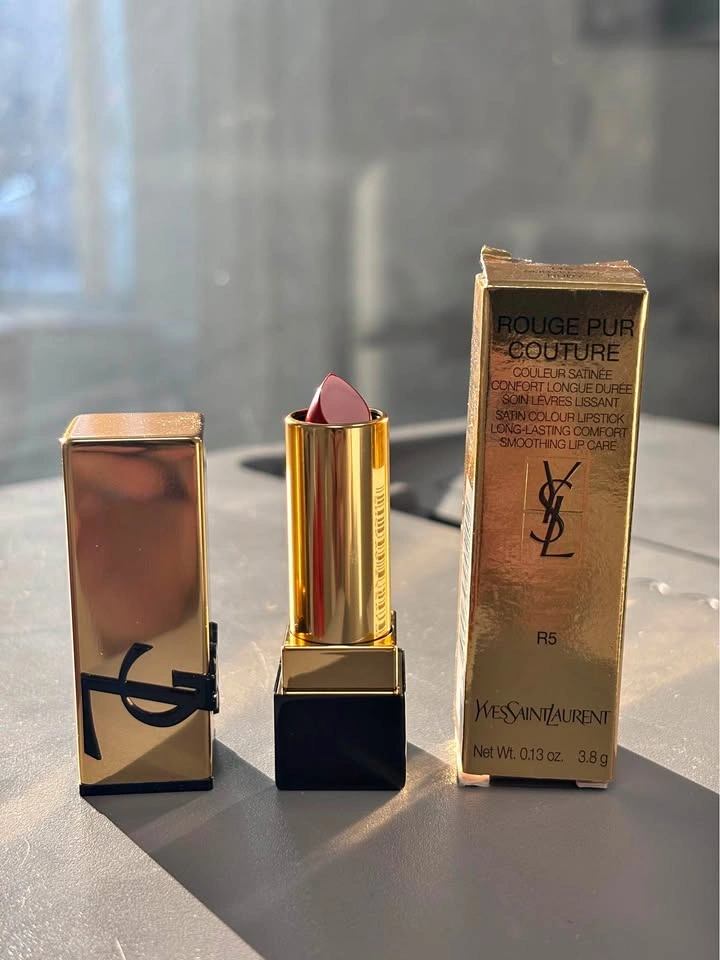 YSL Rouge Pur Couture Lipstick R5 - Satin Nude Rose | Gold Case