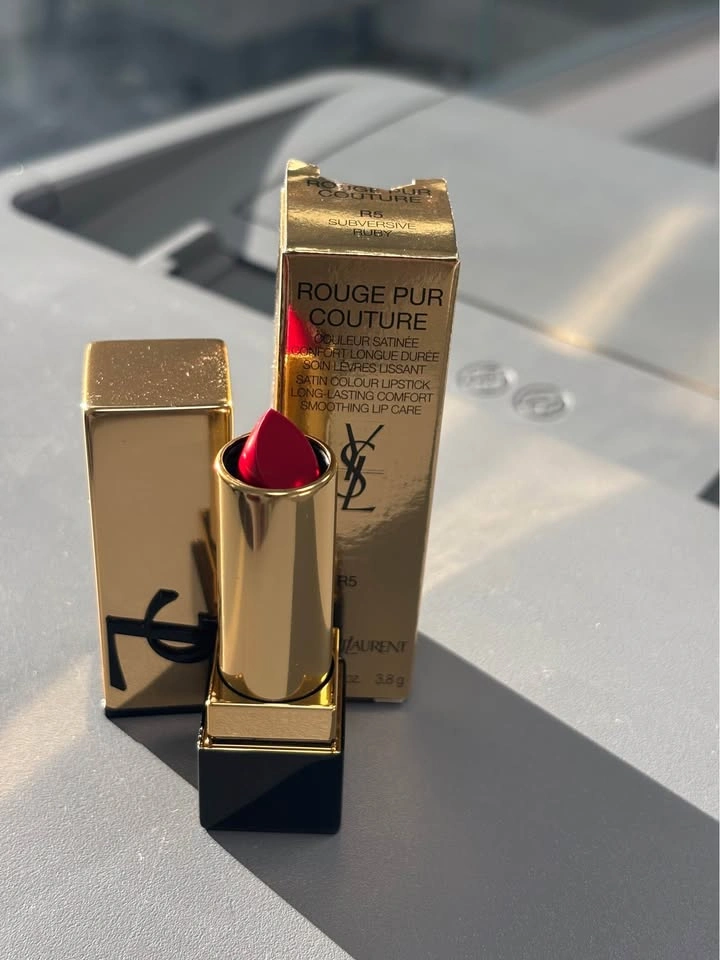 YSL Rouge Pur Couture Lipstick R5 - Satin Nude Rose | Gold Case - photo 5