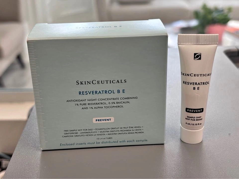 SkinCeuticals Resveratrol B E Antioxidant Night Serum Sample Box