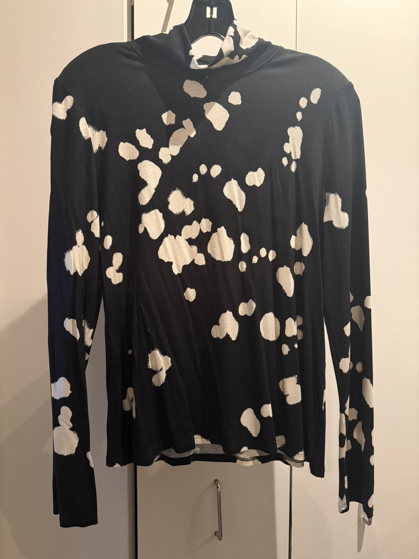 St. John Black & White Patterned Long Sleeve Top - Size M - photo 3