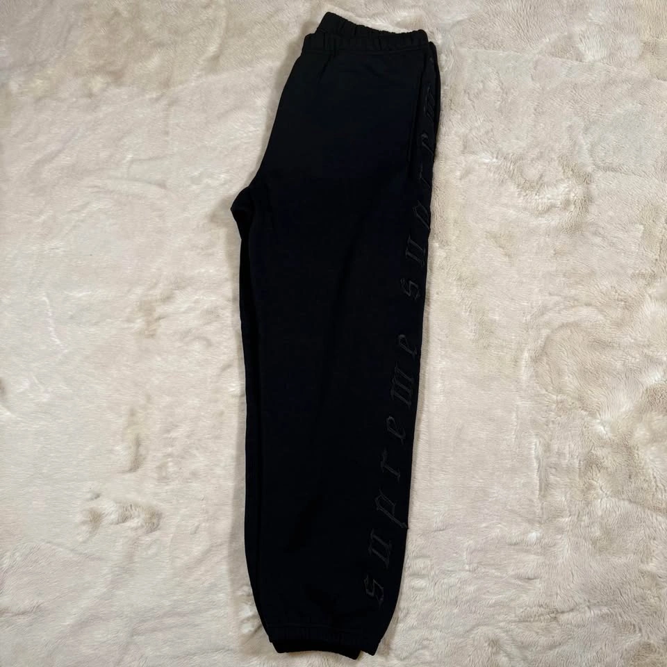 Supreme Raised Embroidery Sweatpant Black (FW21) Mens Large - photo 4