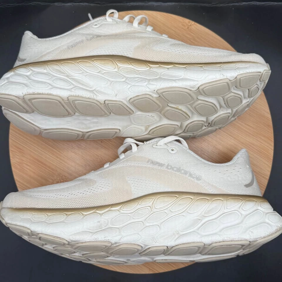 New Balance Fresh Foam X More V4 Women's Sz 11 2E (X-Wide) - photo 4