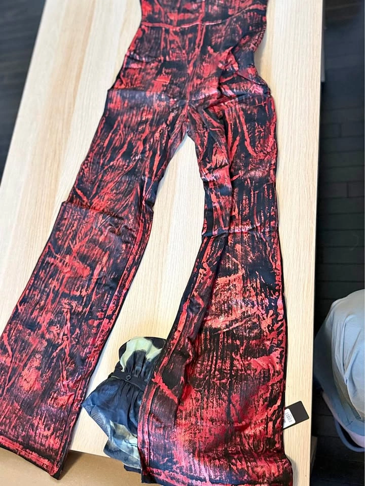Red & Black Abstract Print Pants