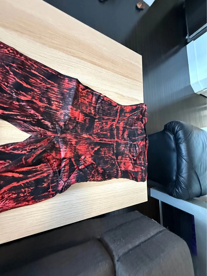 Red & Black Abstract Print Pants - photo 3