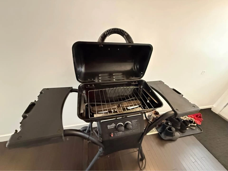Char-Broil Quickset Portable Gas Grill - photo 2