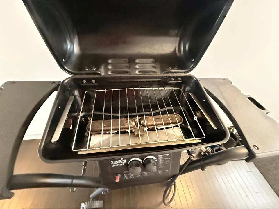 Char-Broil Quickset Portable Gas Grill - photo 4