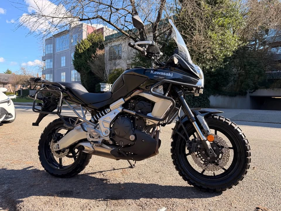 2010 Kawasaki Versys - photo 2