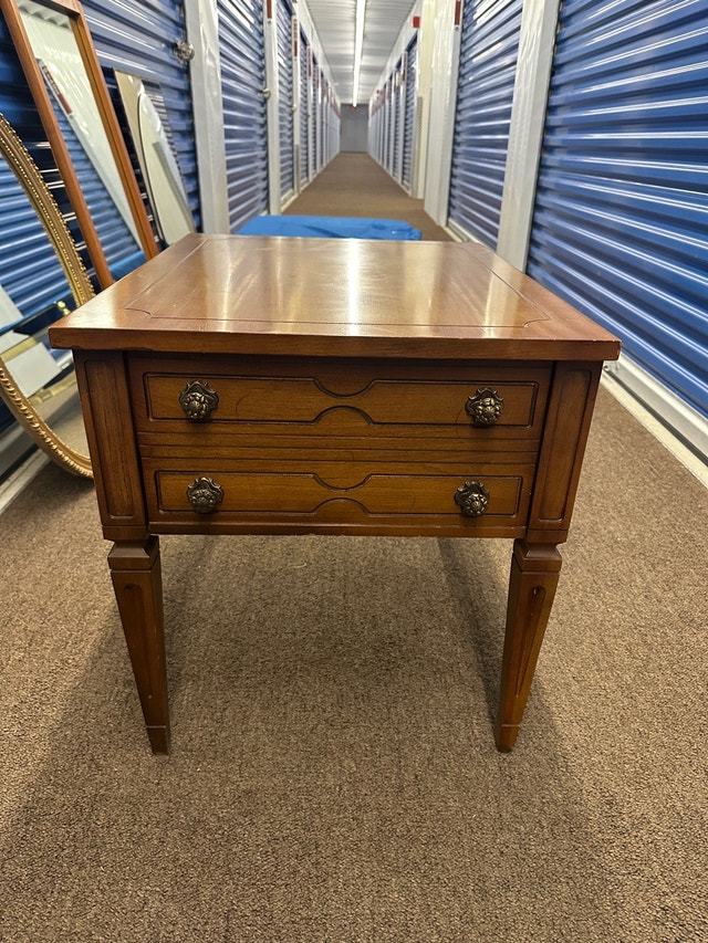Vintage Dellcraft Side Table ( Dovetail Joints )