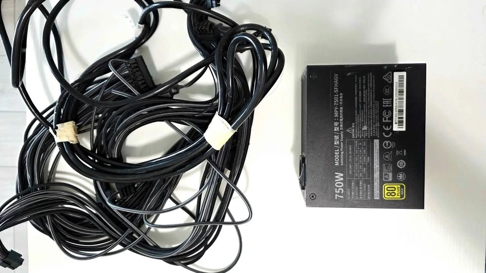 Cooler Master ITX SFX PSU 750W With Custom Cables!! - photo 4