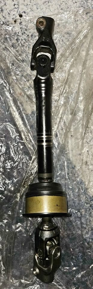 Toyota Steering Shaft Assembly - OEM Part #45220-48171