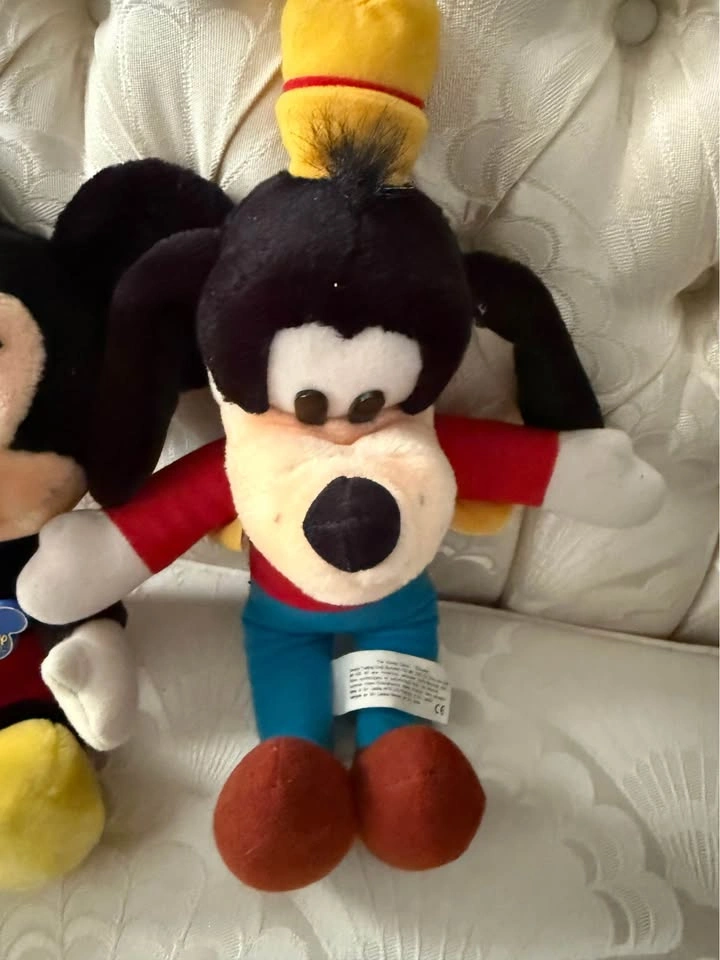 Disney Mickey Goofy Plush Stuffed Animals - photo 5