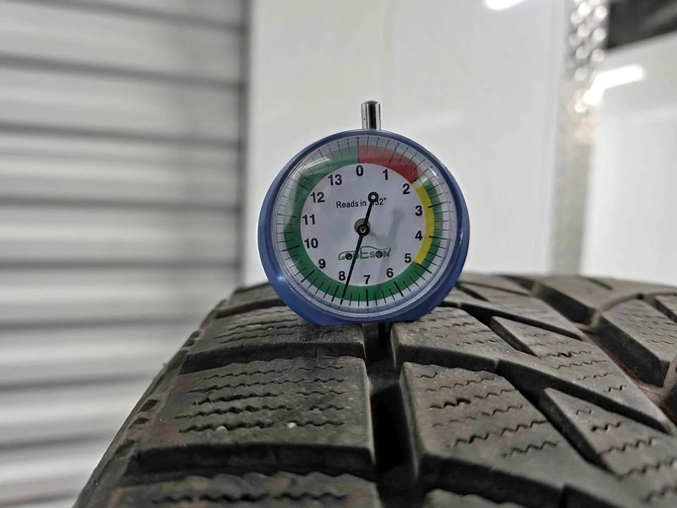 Bridgestone Blizzak 255/45/18 Snow Tires