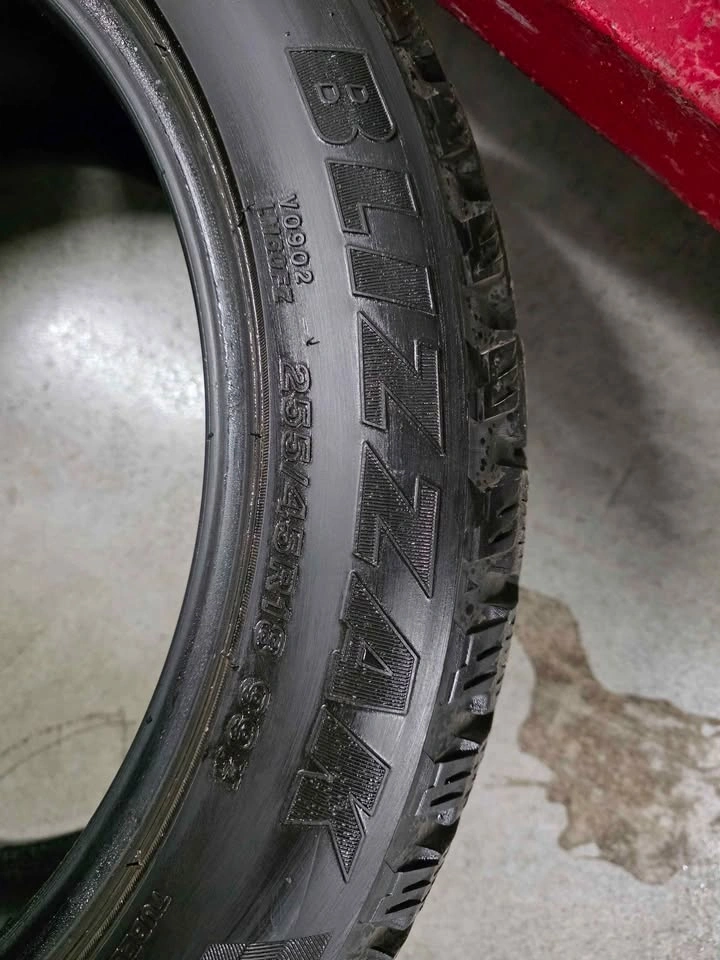 Bridgestone Blizzak 255/45/18 Snow Tires - photo 3