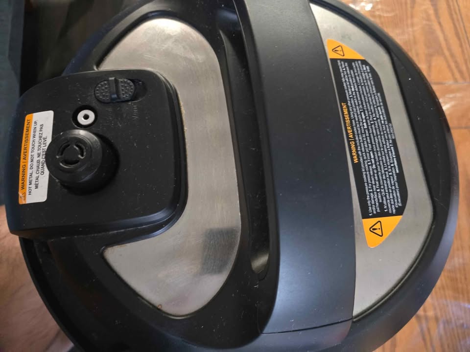 Instant Pot Duo 7 in 1 electric pressure cooker 8 Quart - photo 5