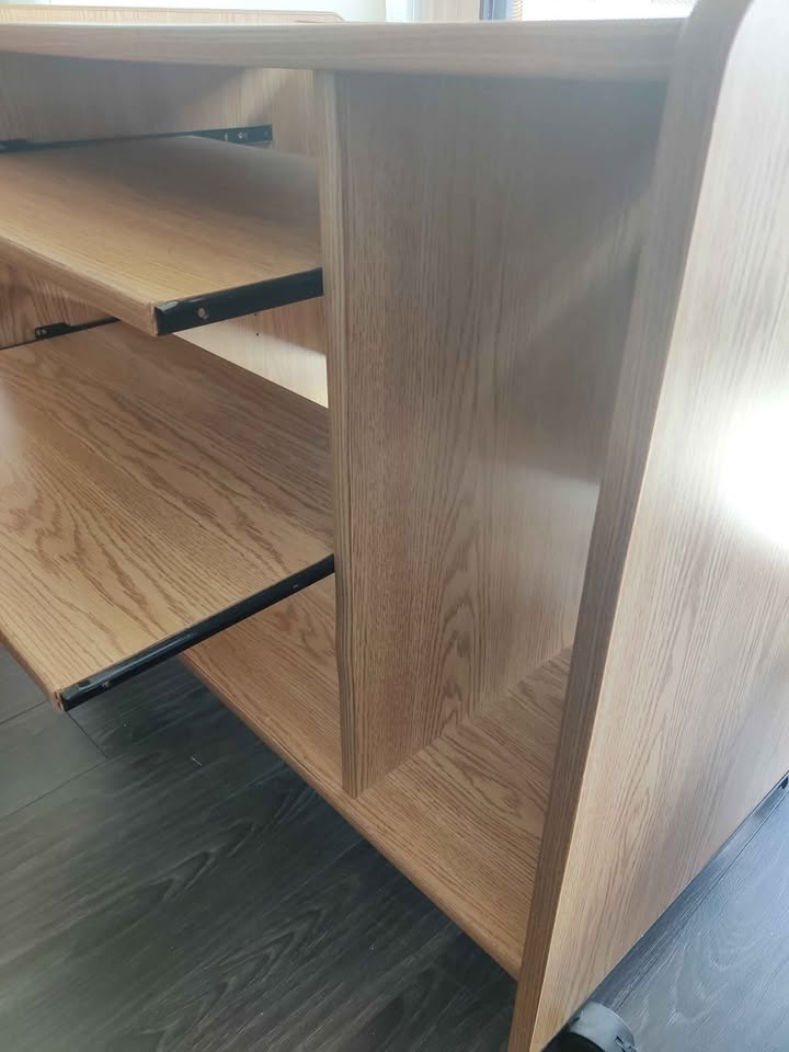 Computer Table with sliding platforms - photo 5