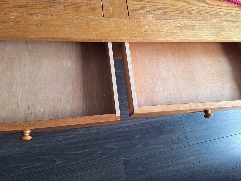Hardwood Coffee Table with Drawers for storage - photo 4