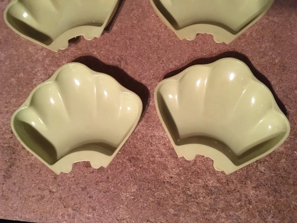 Vintage Lazy Susan - 2 Tone Green, 5 Pieces, Plastic Seashell - photo 3