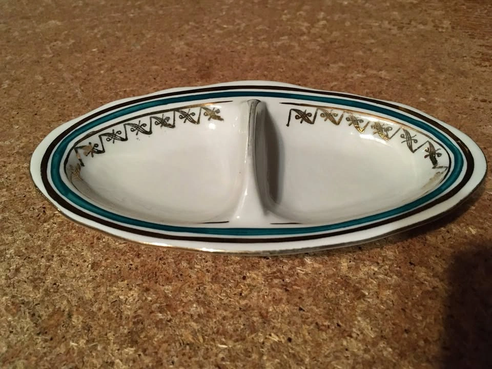 Cmielow Poland Small Divided Trinket Dish Flowers Gold Trim