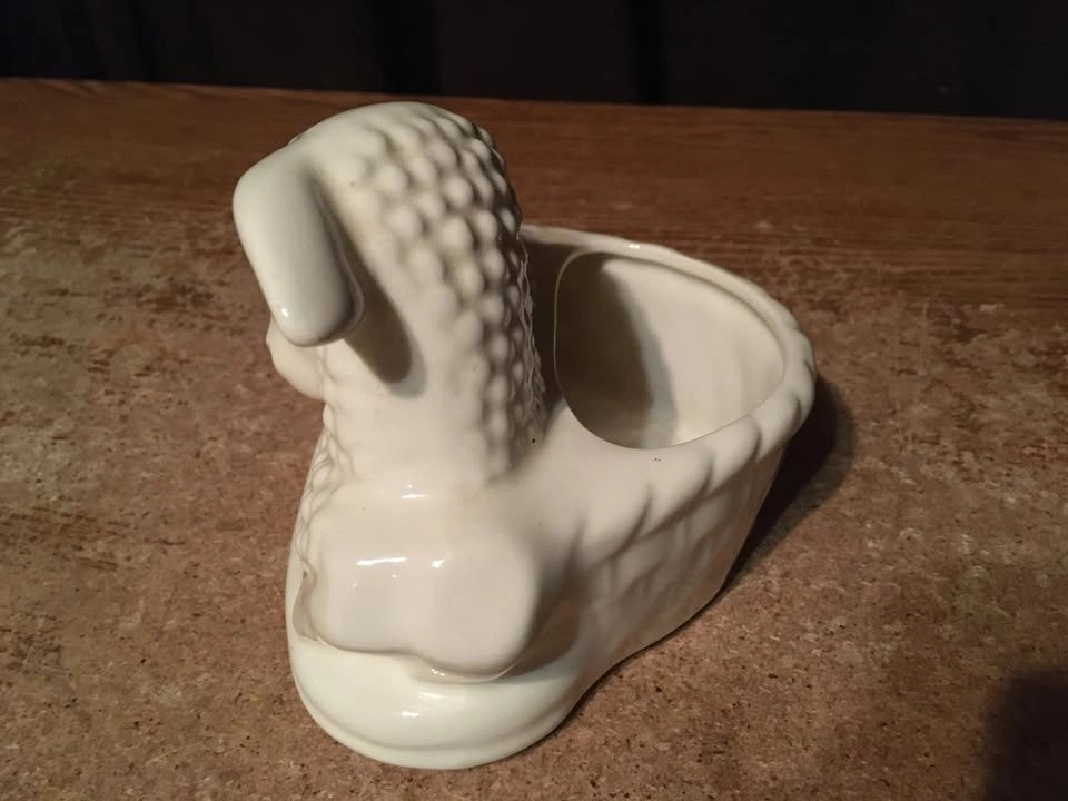 Vintage Ceramic Lamb Planter - Ivory w/ Gold - photo 3