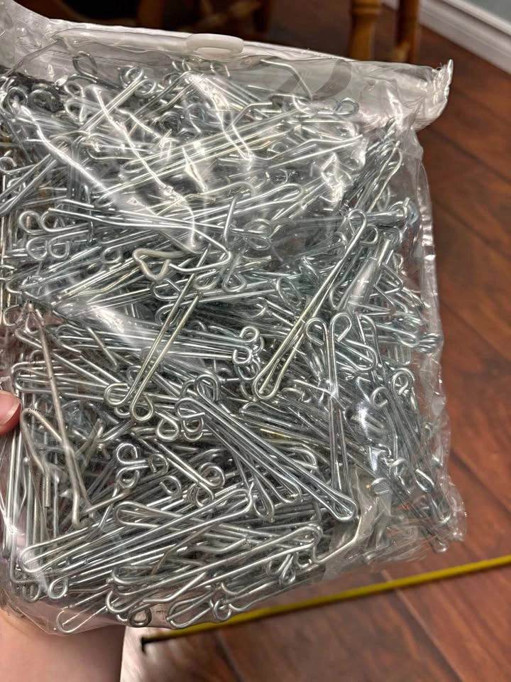 Drapery/ Curtian Pins Full Bag