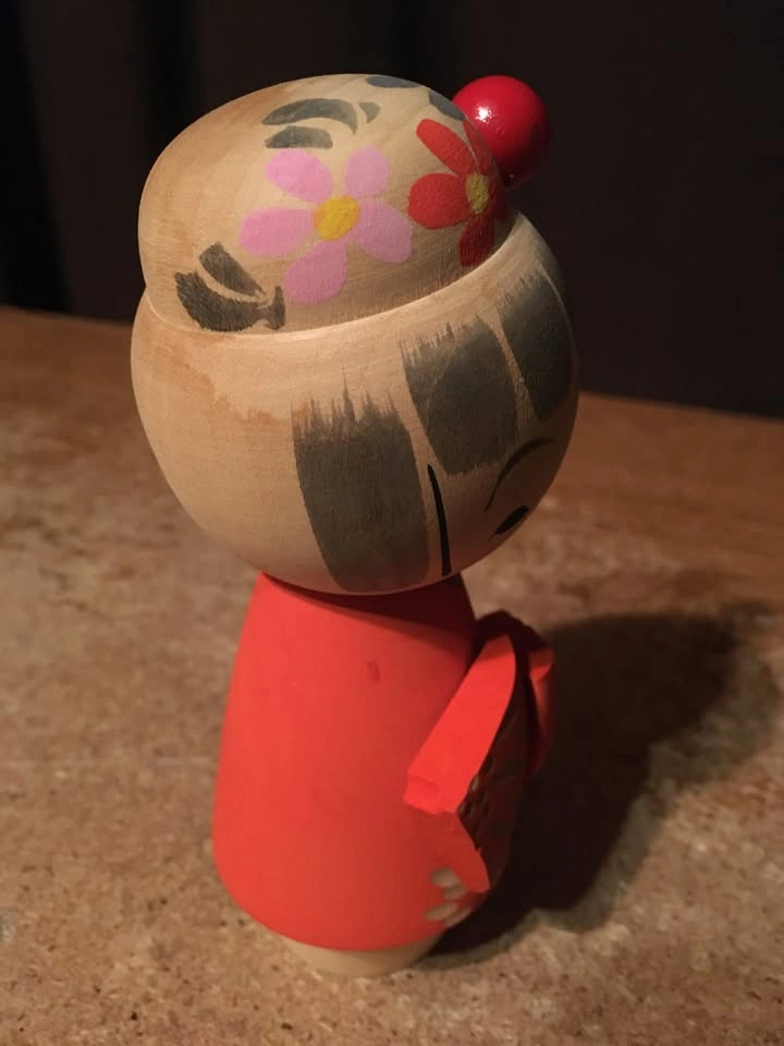 Vintage Otagiri Kokeshi Wooden Doll 5.25" - photo 4