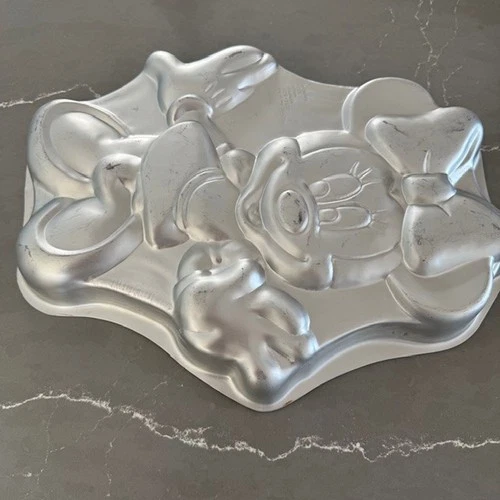 1998 Wilton Minnie Mouse Cake Pan w/ Insert & Instructions - photo 4