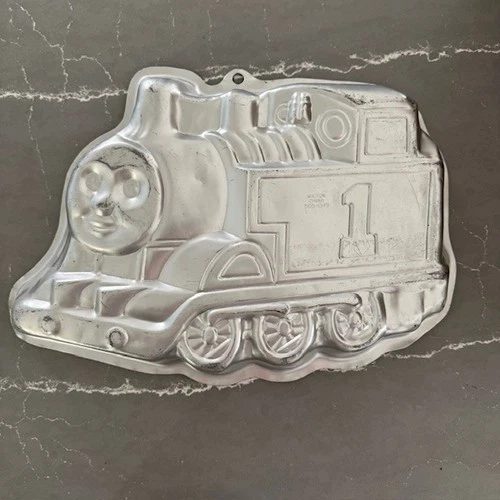 Vintage Wilton Thomas the Tank Engine Cake Pan #2105-4242 w/ Ins - photo 2