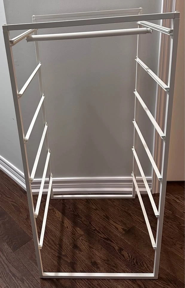 White Metal Clothe Rack - photo 3