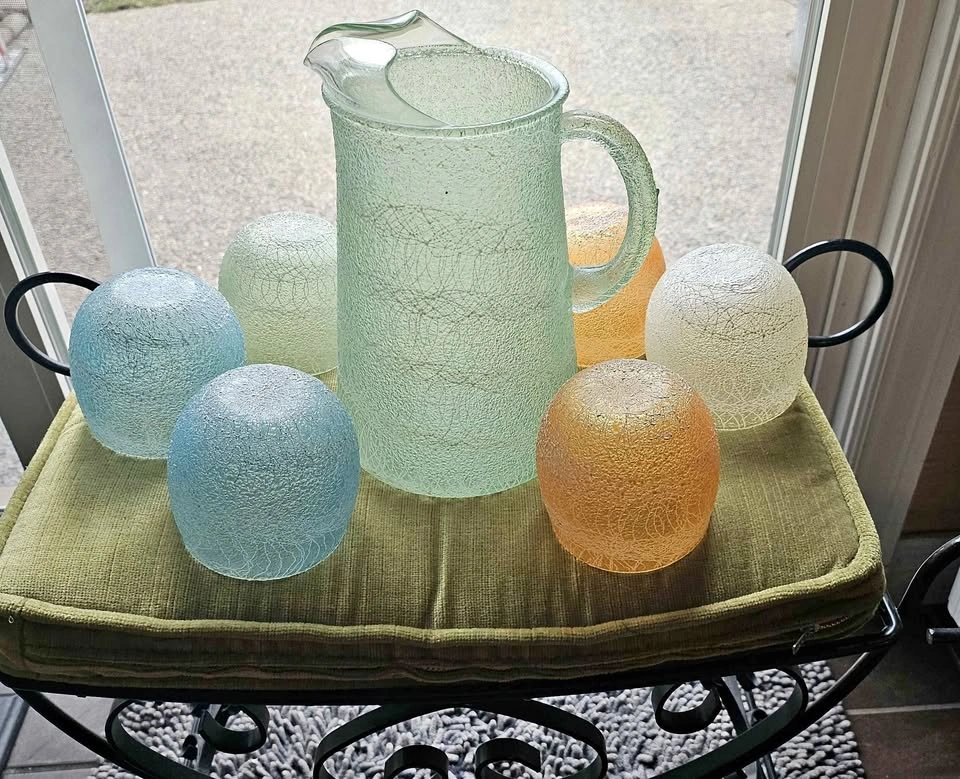 MCM "Spaghetti String" Pitcher & Roly-Poly Glass Set