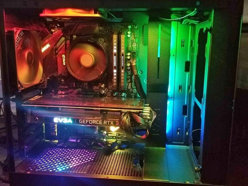 BRAND NEW GAMING PC R7 5700/RTX 4060/16GB RAM/500GB SSD