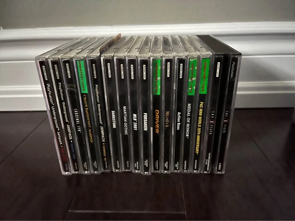 PlayStation 1 Console and 16 Games - photo 2