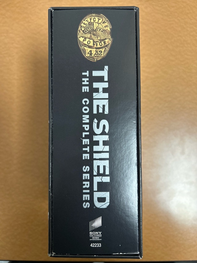 The Shield Complete Series DVD - photo 2