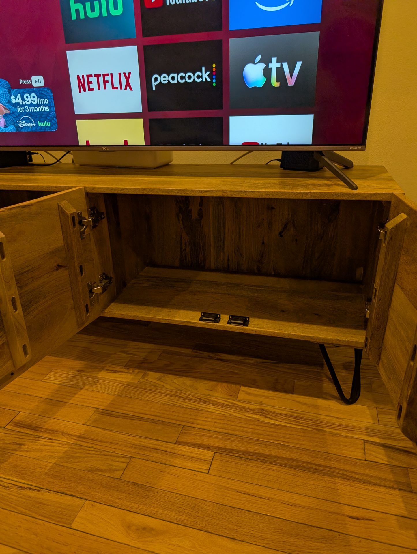 Beautiful Wood & Metal TV Stand - photo 4