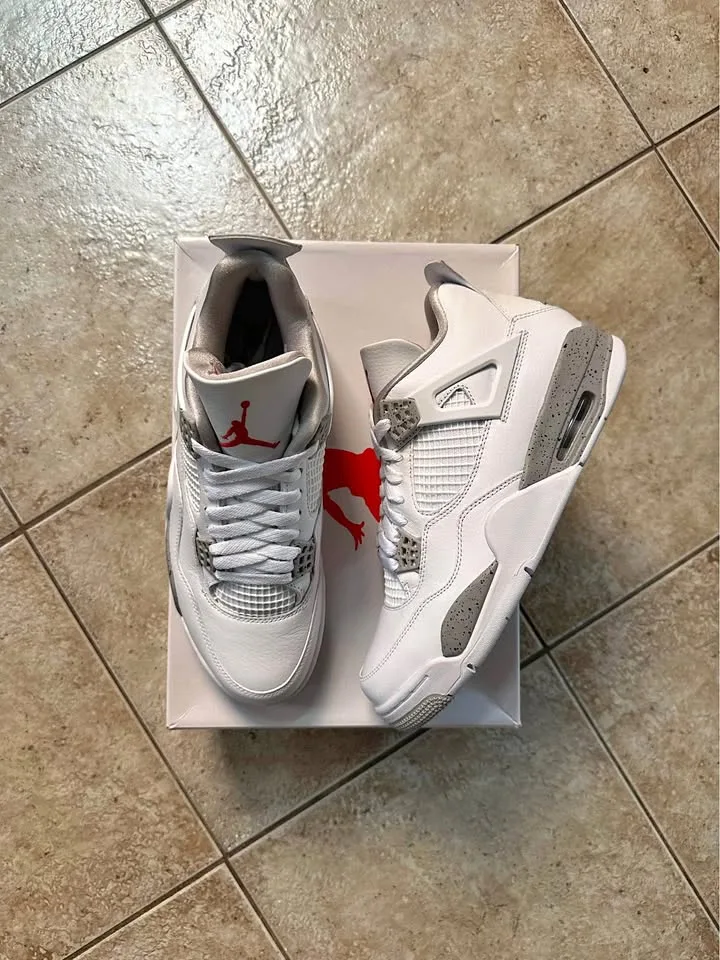Jordan Retro 4 Oreo DS thumbnail