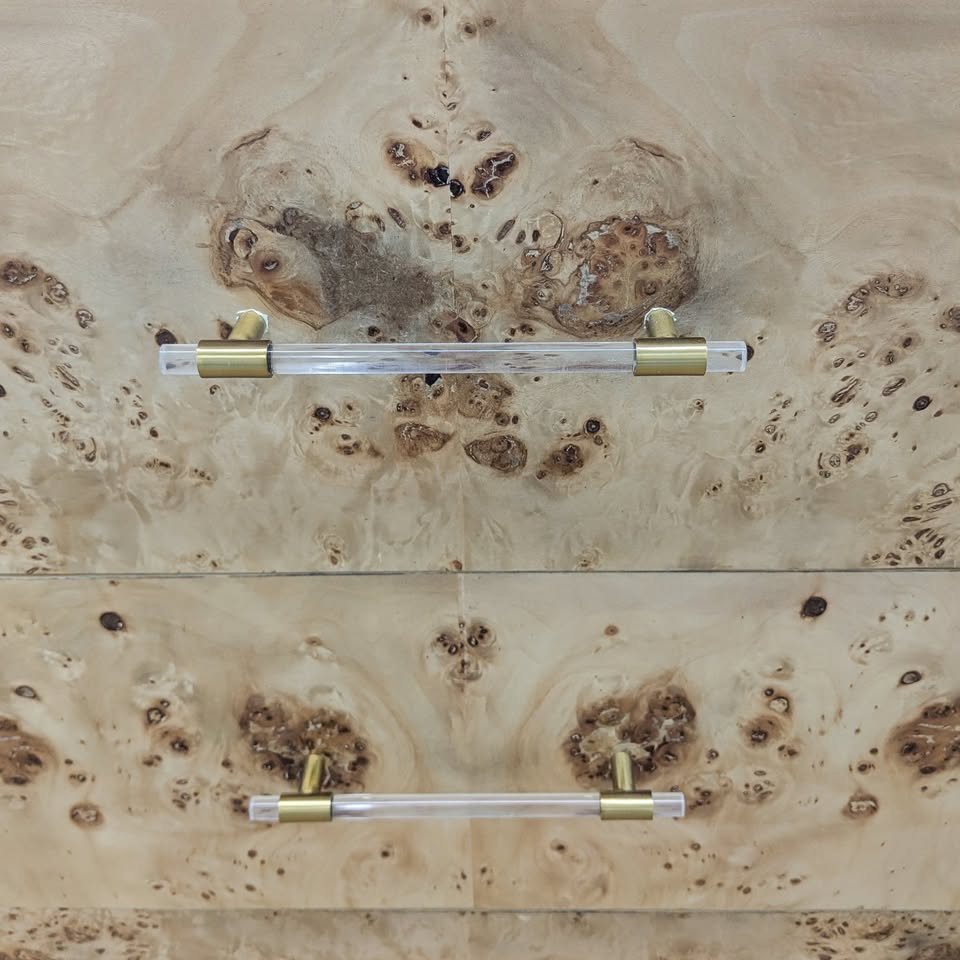 6-Drawer Burl Wood Veneer Dresser - Brand new!! - photo 3