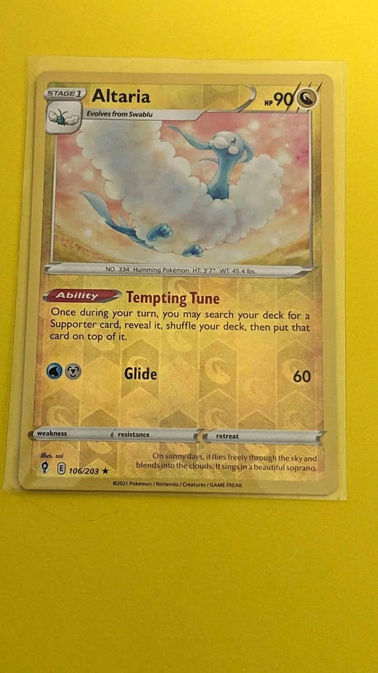 Altaria [Reverse Holo] #106 Pokemon Evolving Skies