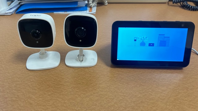Amazon Echo Show 5 with TP-Link Tapo Cameras