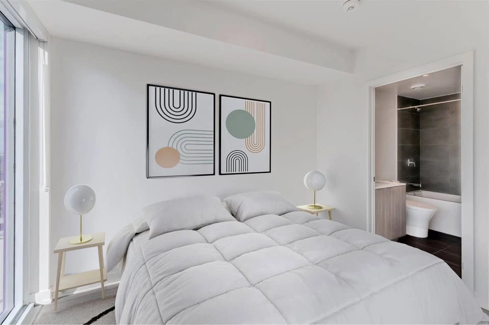 Private room for rent in Midtown Toronto