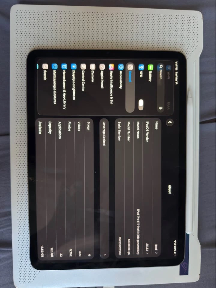 iPad Pro 11" 4th Gen (M2) 128GB Wi-Fi - Like New - photo 3