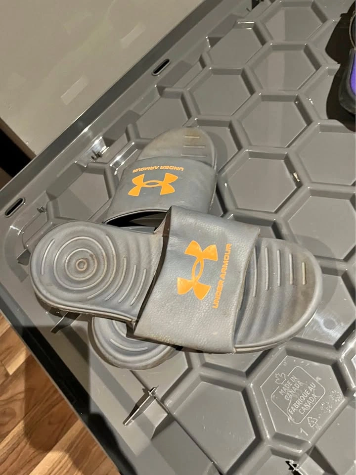 Boys UA Sandals