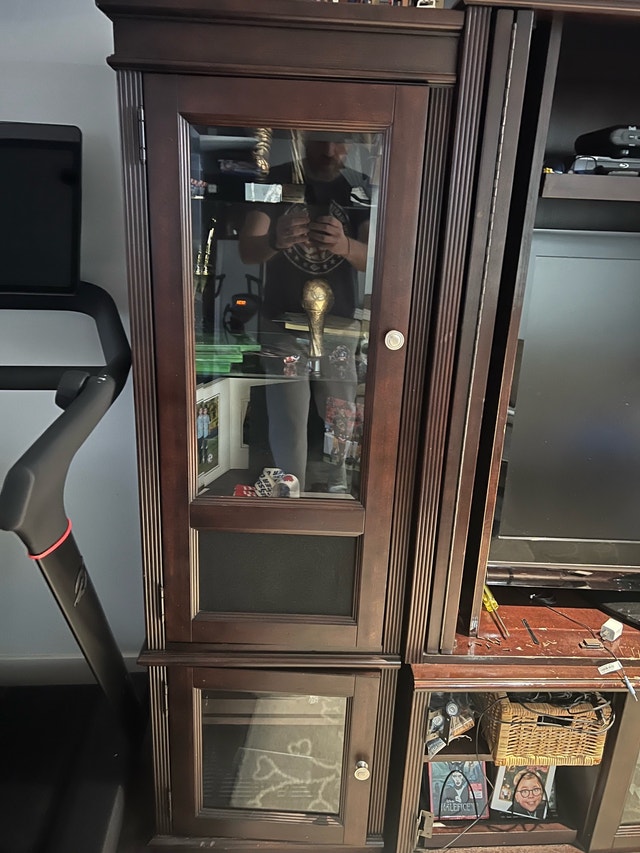 Entertainment Unit - 108"W x 72"H x 24"D - photo 4