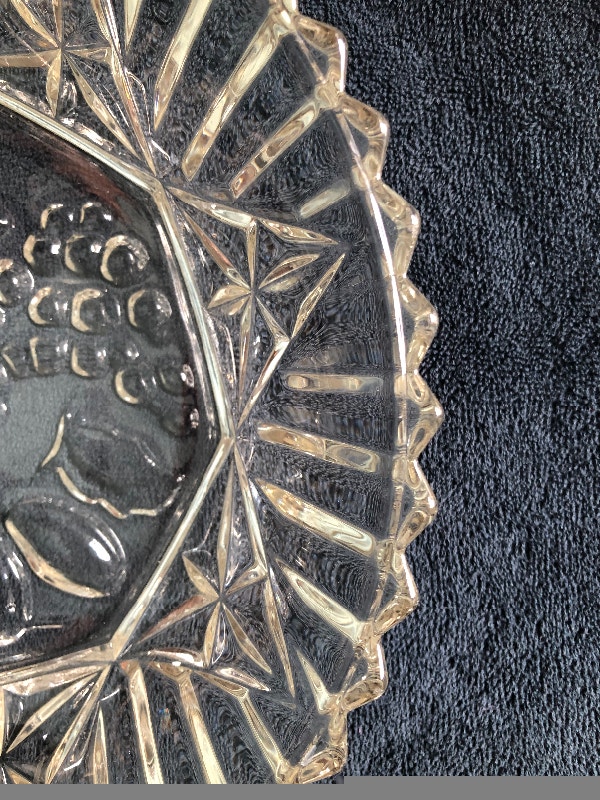 Scalloped Round Glass Bowl (Brampton) - photo 4