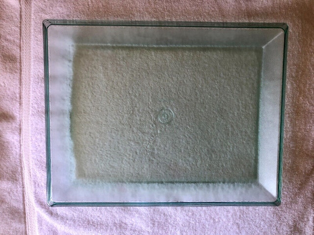 Vintage Tupperware Acrylic Serving Tray (Brampton)