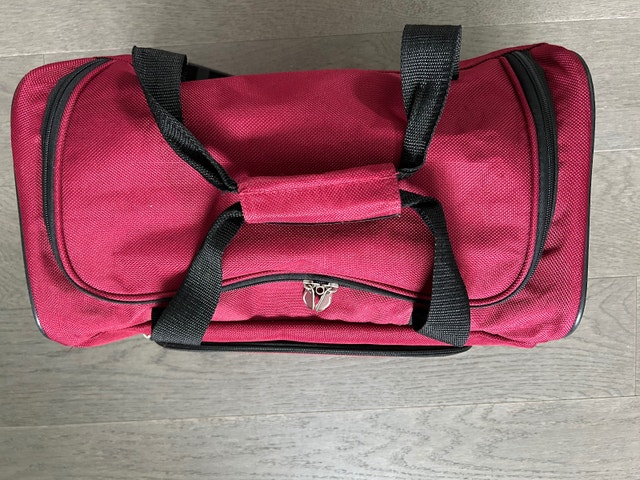 Cambridge Travel Bag, never used (Brampton) - photo 2