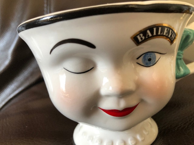 Bailey’s Ceramic Yum Winking Mug, never used - photo 2