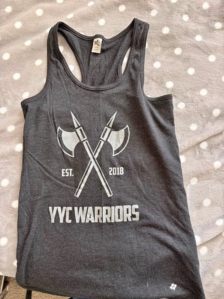 Workout tank - size small
