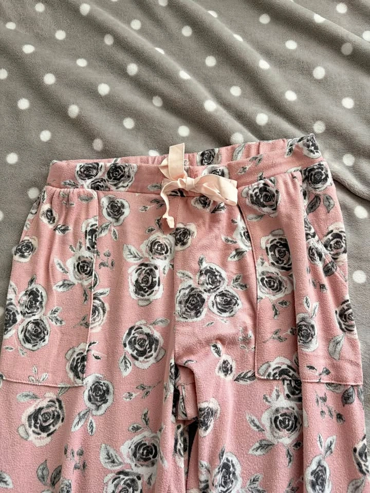 Marilyn Monroe Pink PJ Pants - Small